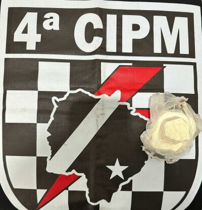 Imagem da notícia Jovem é preso com cocaína após denúncia de tráfico em Chapadão do Sul